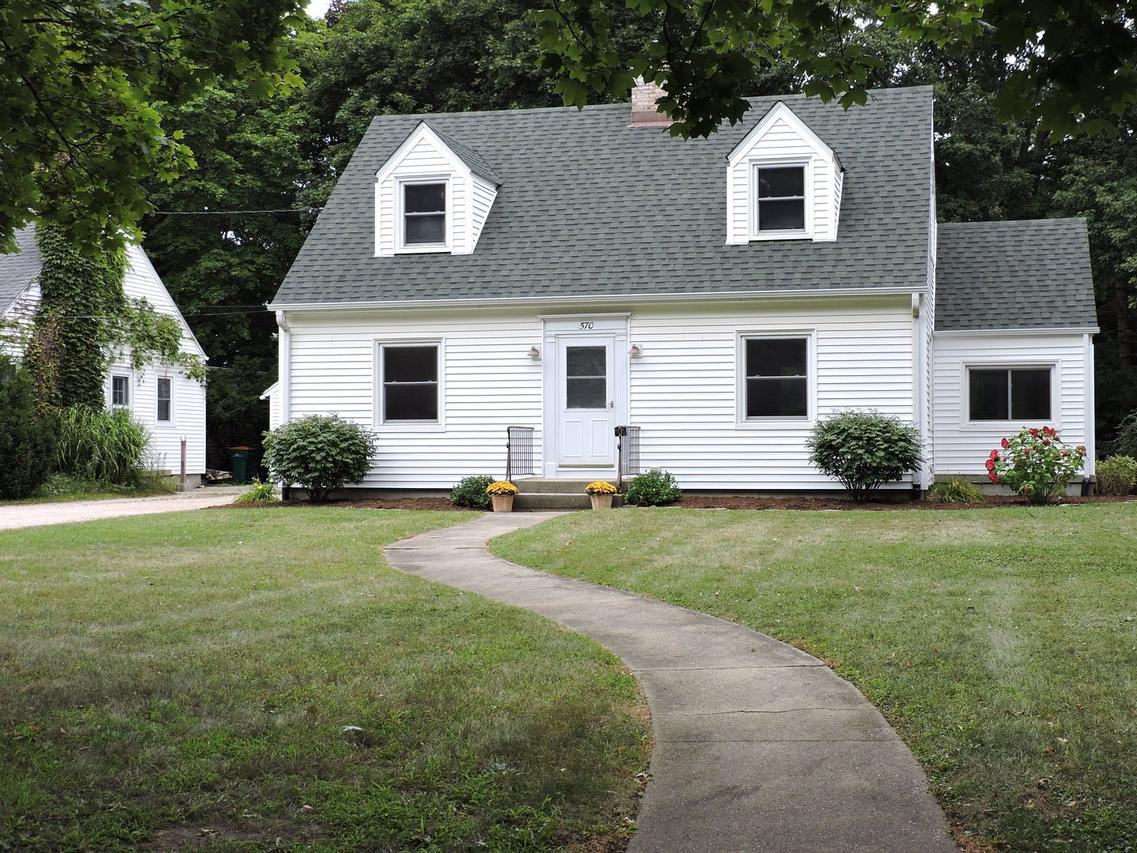 570 Normal Rd., Dekalb, IL 60115