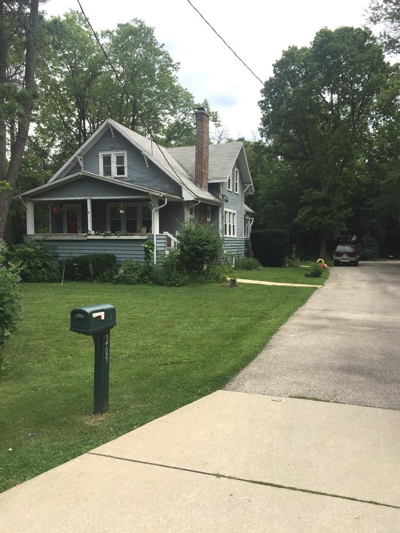 269 Grove Ave., Des Plaines, IL 60016