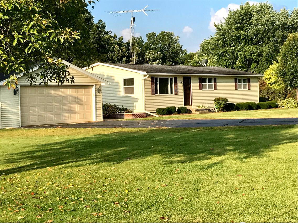6770 Cherry Valley Rd., Kingston, IL 60145
