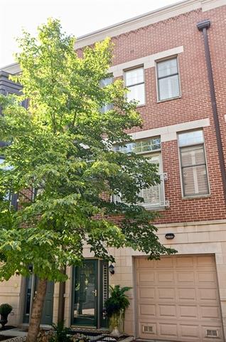 2008 S Calumet Ave. #B, Chicago, IL 60616