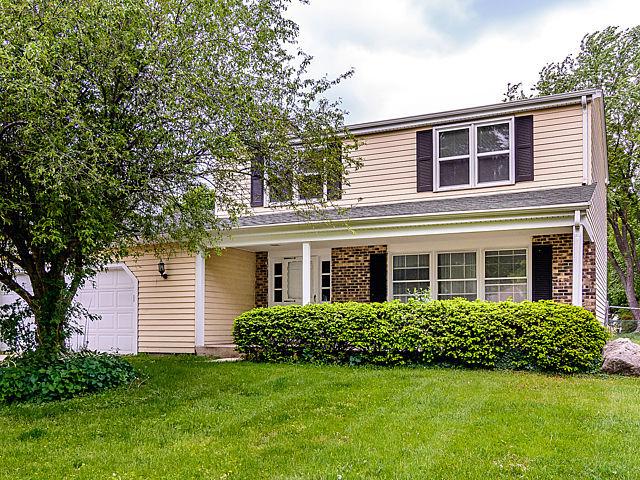 1421 Stonegate Rd., Naperville, IL 60540