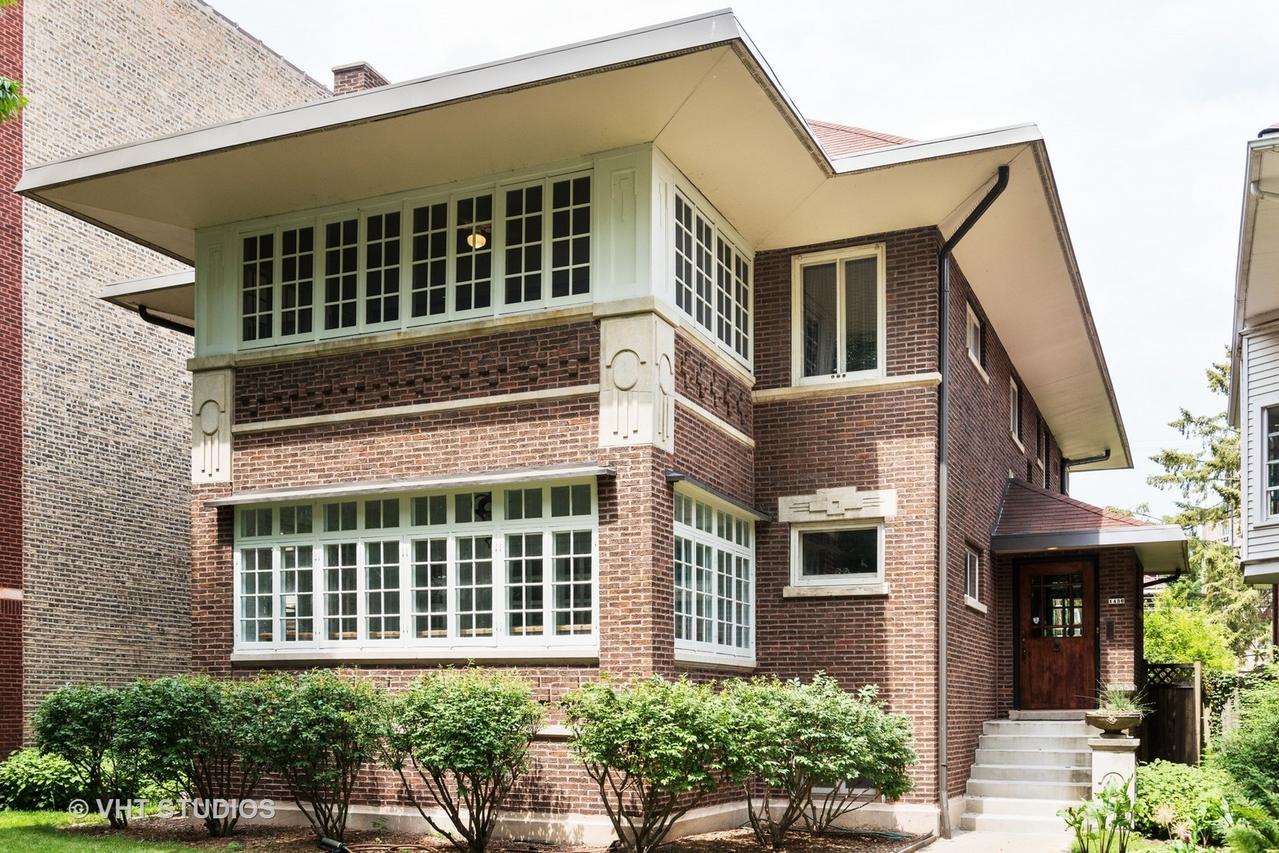 1436 W Fargo Ave., Chicago, IL 60626