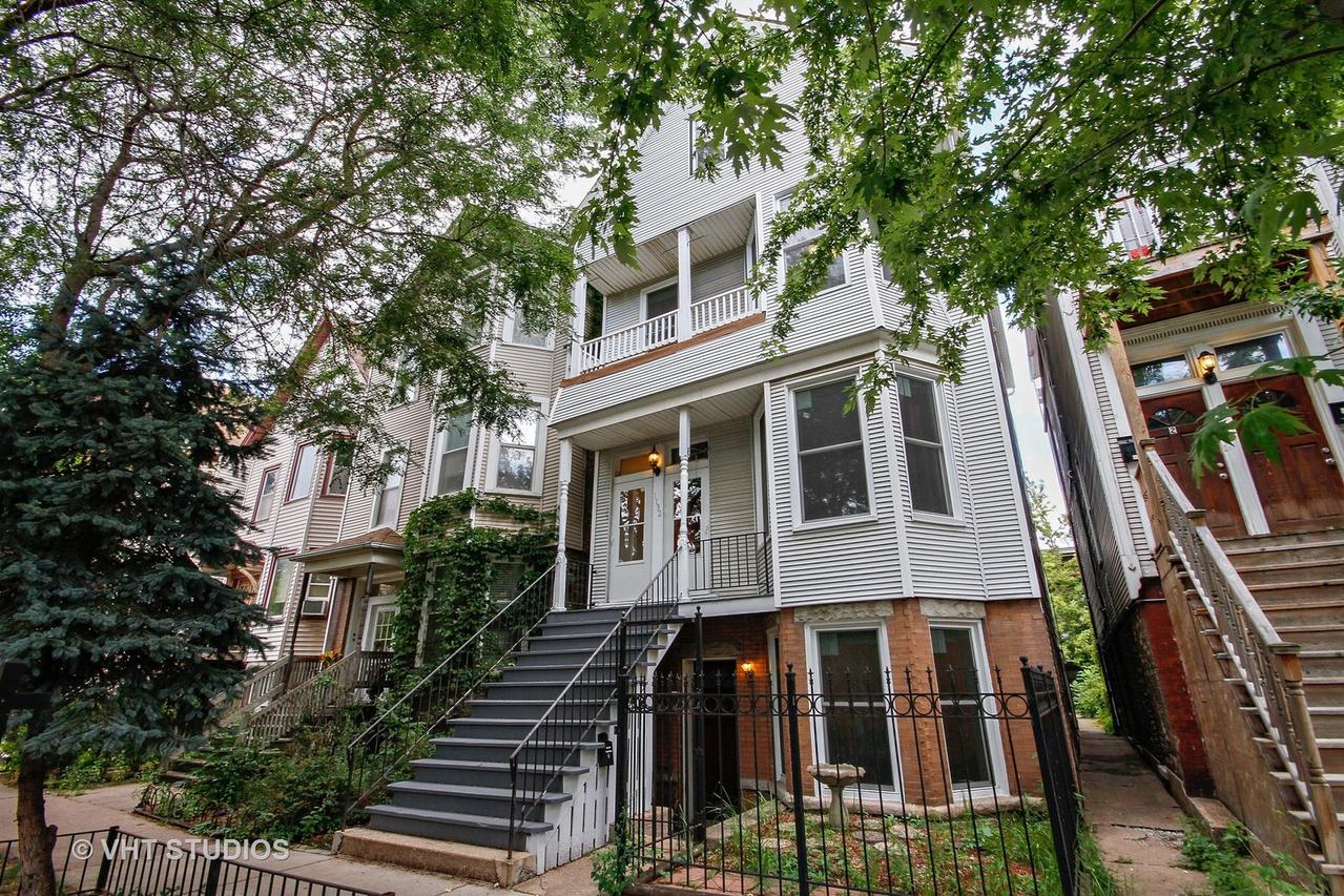 1132 W Roscoe St., Chicago, IL 60657