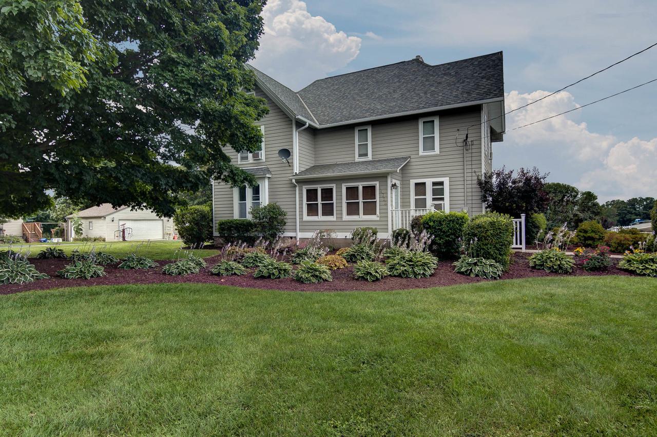 14726 Caledonia Rd., Caledonia, IL 61011