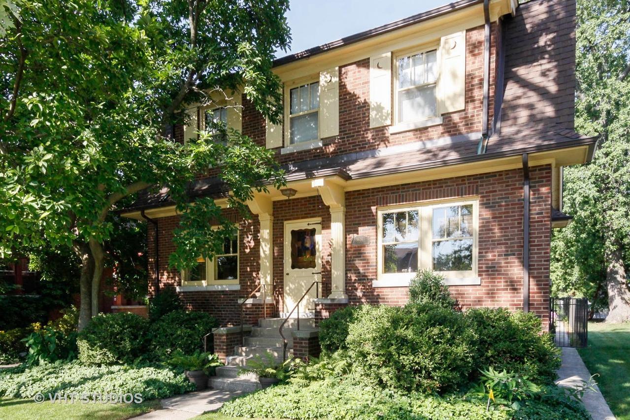 9616 S Damen Ave., Chicago, IL 60643