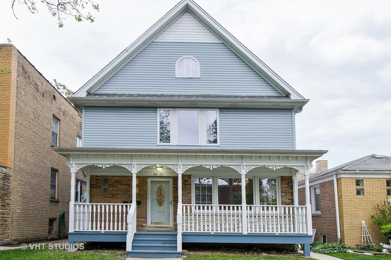 6433 N Sacramento Ave., Chicago, IL 60645