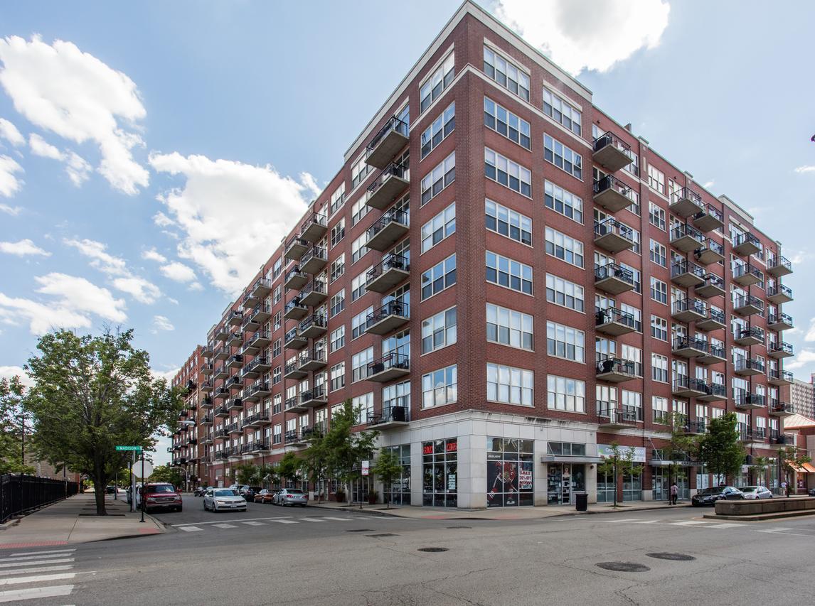 6 S Laflin St. #704, Chicago, IL 60607