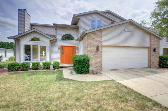 2601 Wedgewood Dr., Champaign, IL 61822