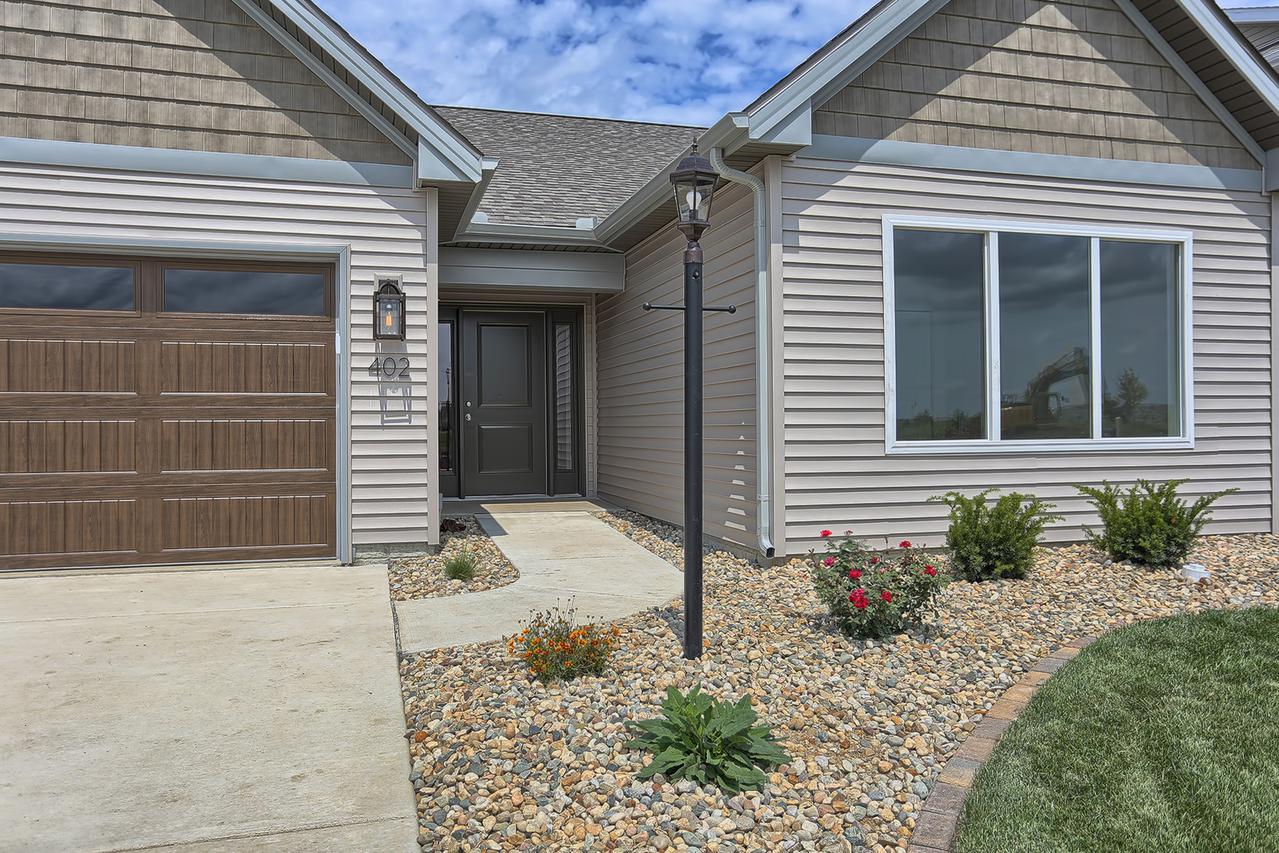 402 Doisy Ln., Champaign, IL 61822