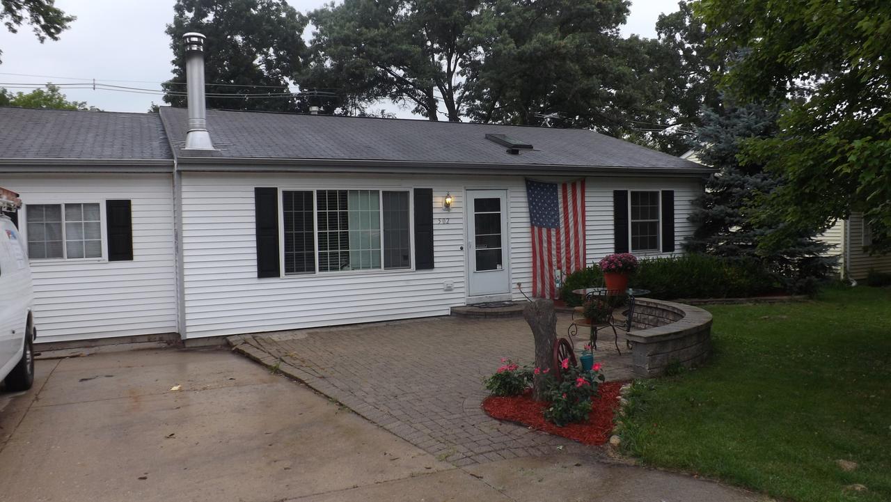 502 Rand Dr., Mchenry, IL 60051