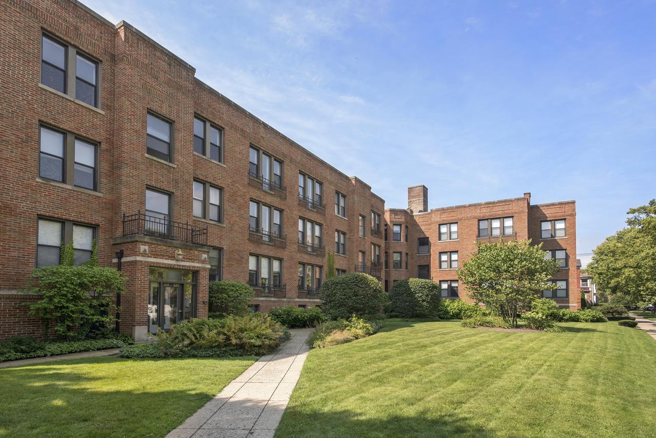 624 Judson Ave. #1, Evanston, IL 60202