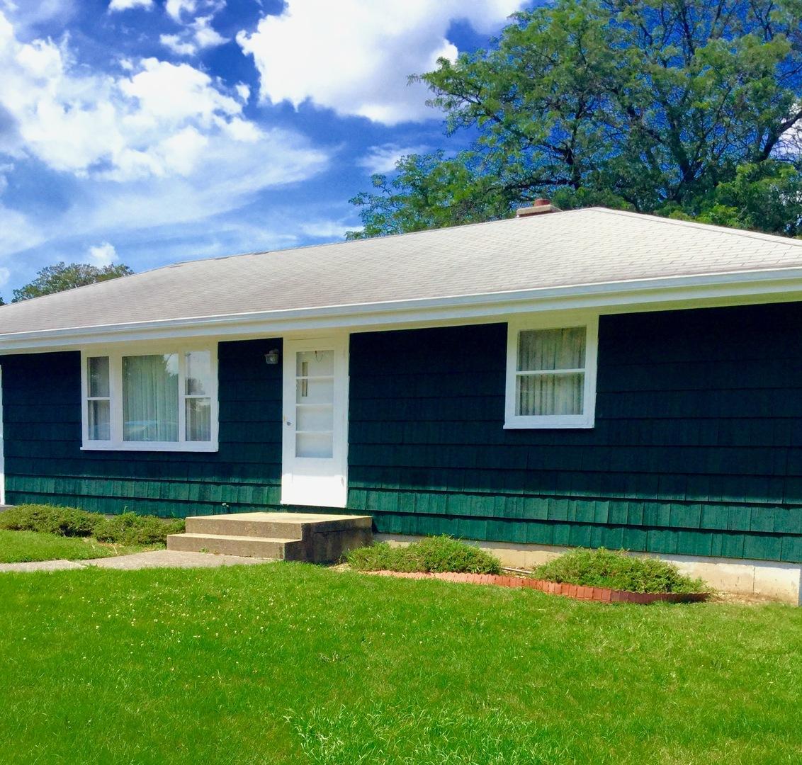 140 E Richmond St., Westmont, IL 60559