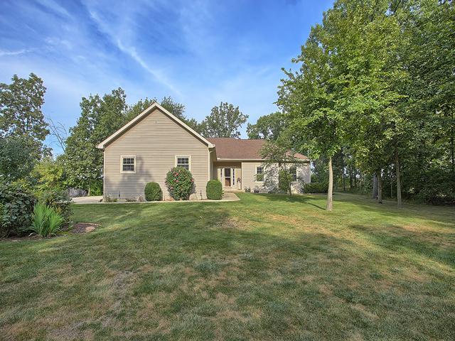 1467 Timber Ln., Camargo, IL 61919