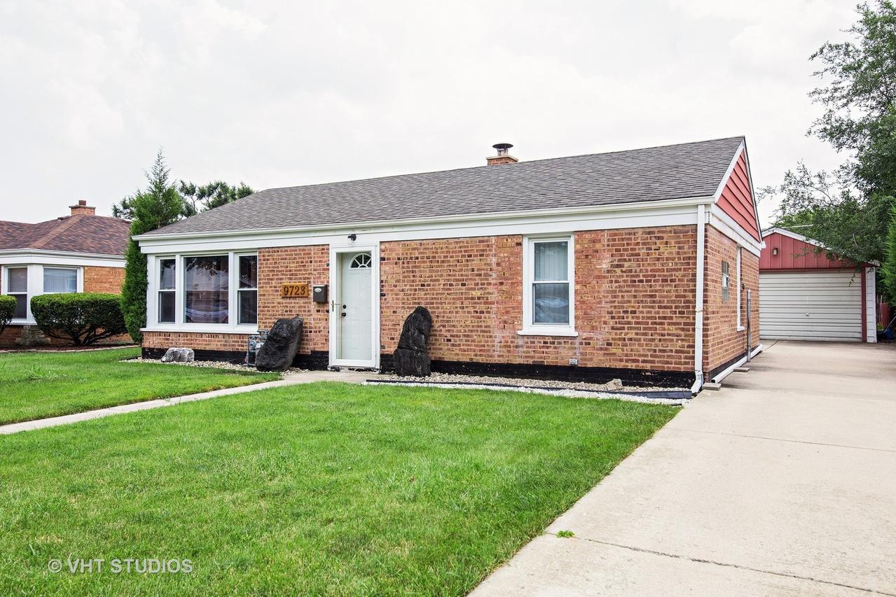 9723 Richard Ave., Franklin Park, IL 60131