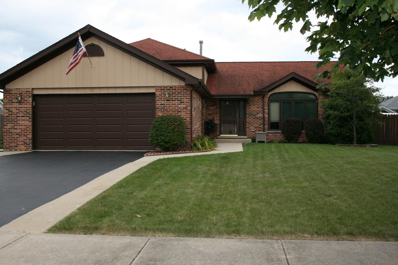 16509 Edgewood Dr., Plainfield, IL 60586
