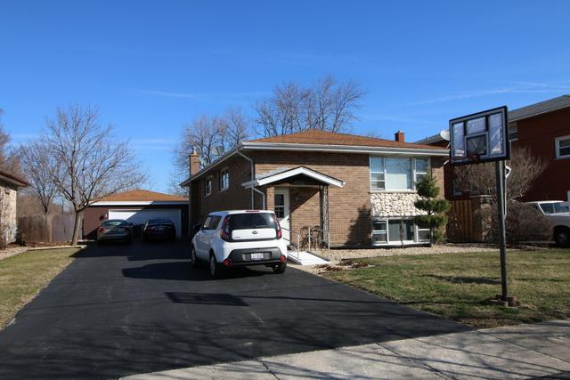 8720 W 75th St., Justice, IL 60458