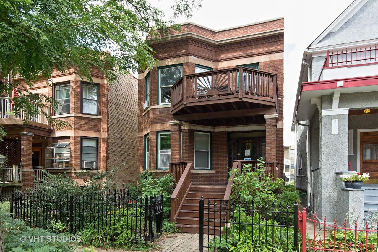 1622 W Rascher Ave., Chicago, IL 60640