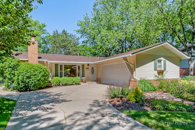 6712 Briargate Dr., Downers Grove, IL 60516