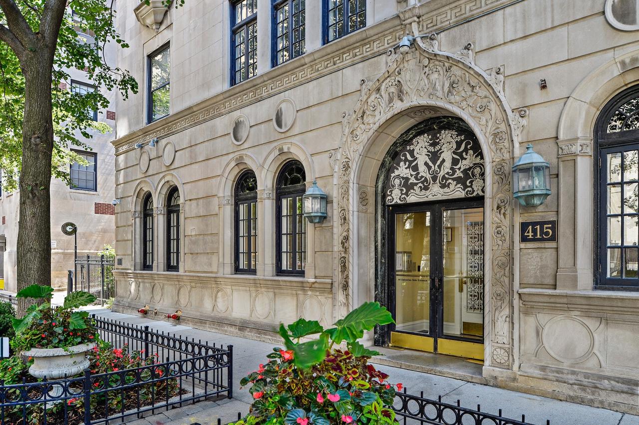 415 W Aldine Ave. #7A, Chicago, IL 60657