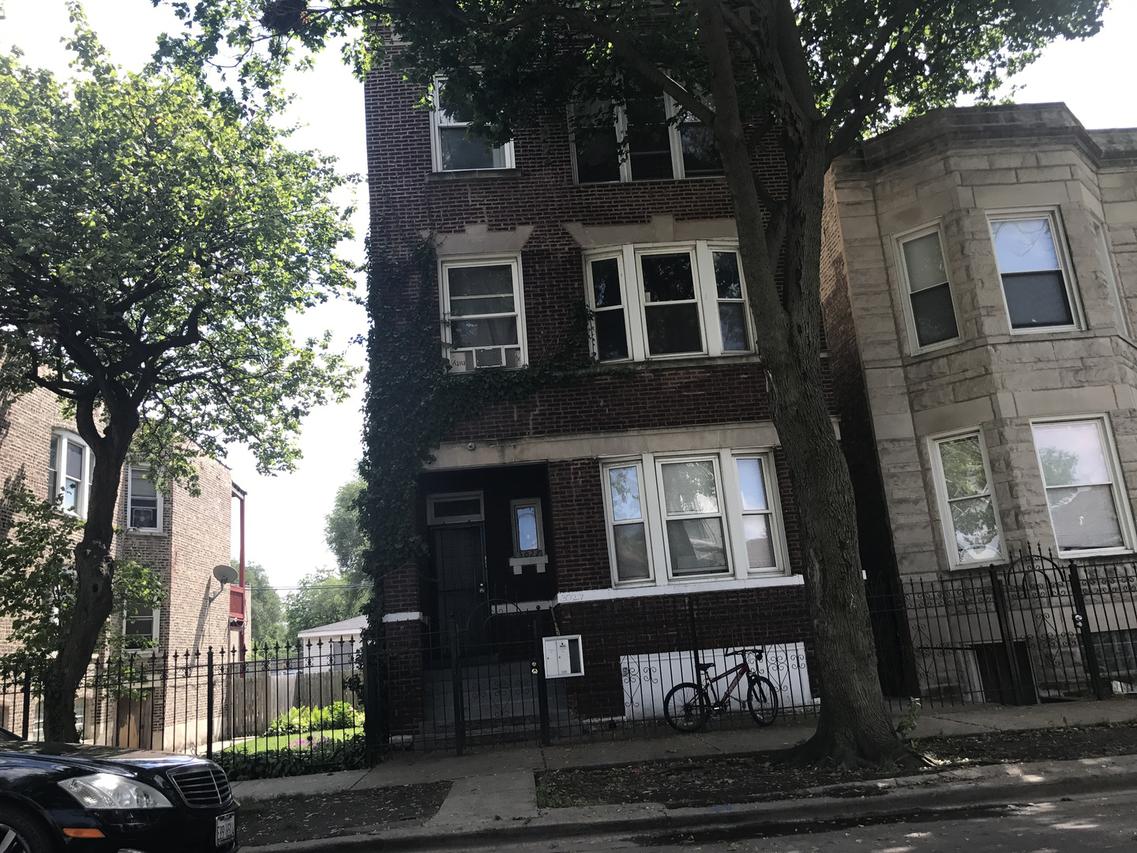 3027 W Lexington St., Chicago, IL 60612
