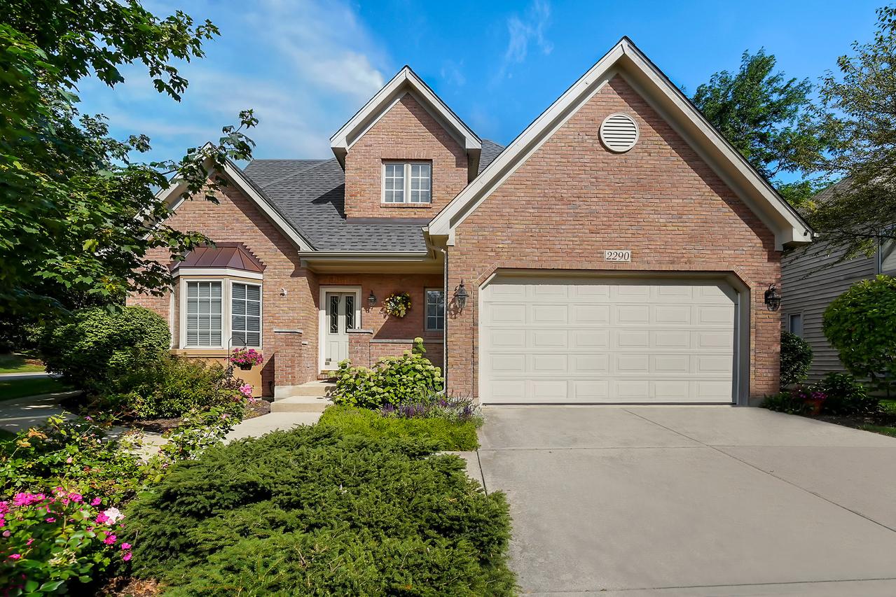 2290 Sutton Ln., Aurora, IL 60502