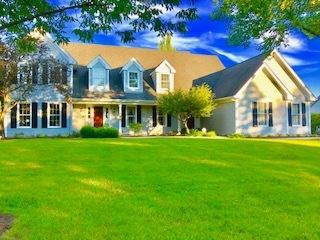704 Bent Ridge Ln., Barrington, IL 60010