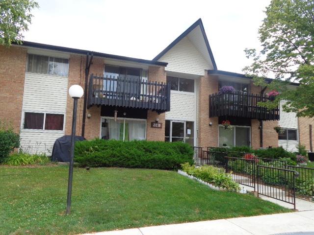 22B Kingery Quarter #205, Willowbrook, IL 60527