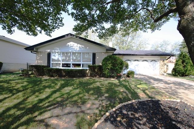 535 Summit Dr., Schaumburg, IL 60193