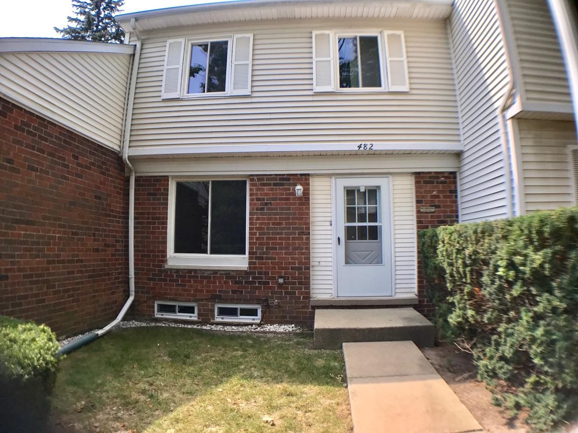 482 Mallview Ln., Bolingbrook, IL 60440