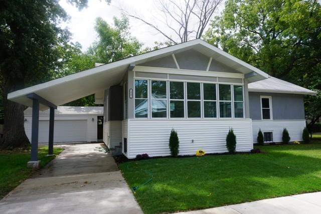 1537 W 104th St., Chicago, IL 60643