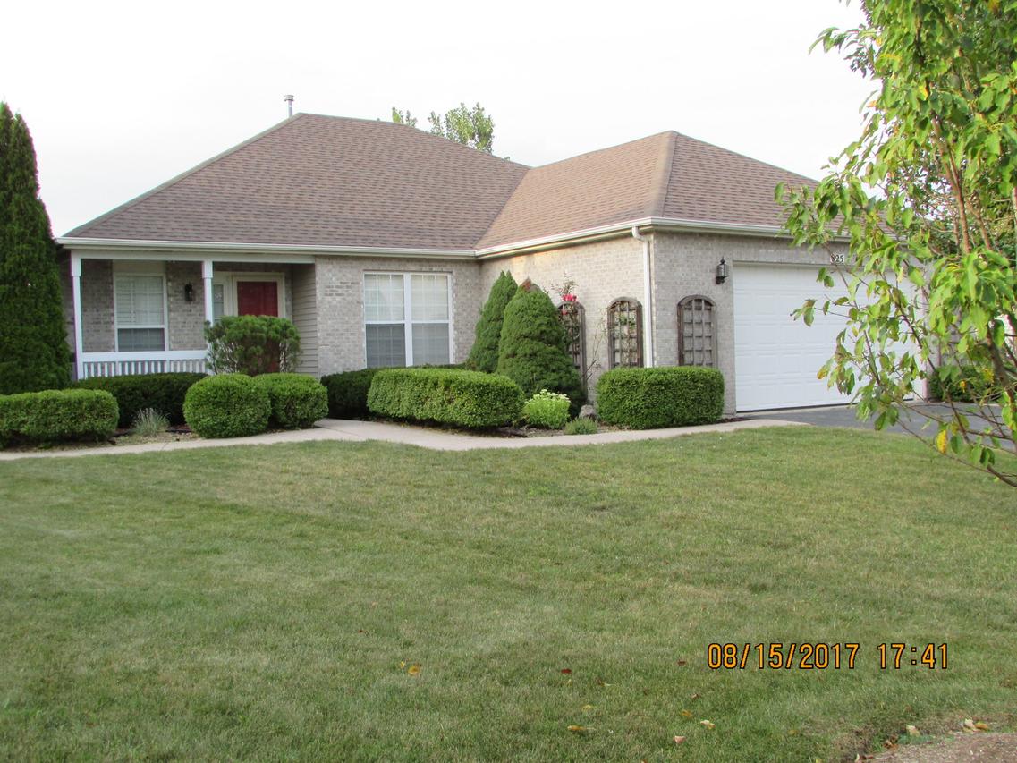 825 Benson Ct., North Aurora, IL 60542
