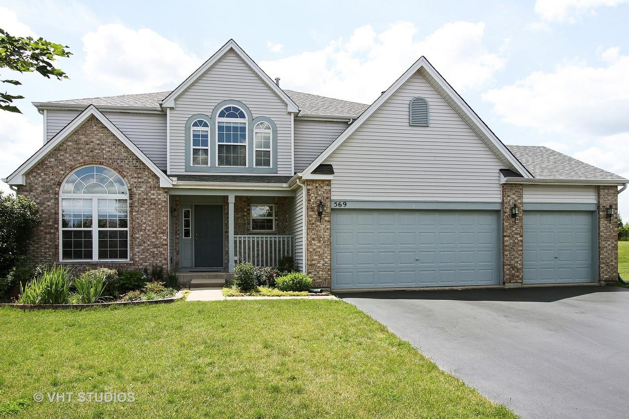 569 W Highplains Rd., Round Lake, IL 60073