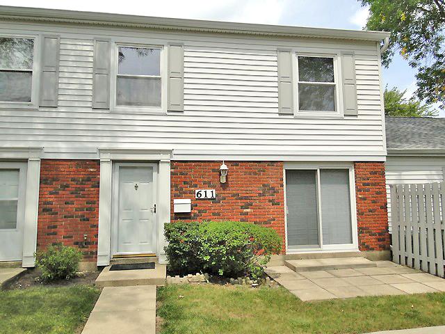 611 Academy Ct., Schaumburg, IL 60194
