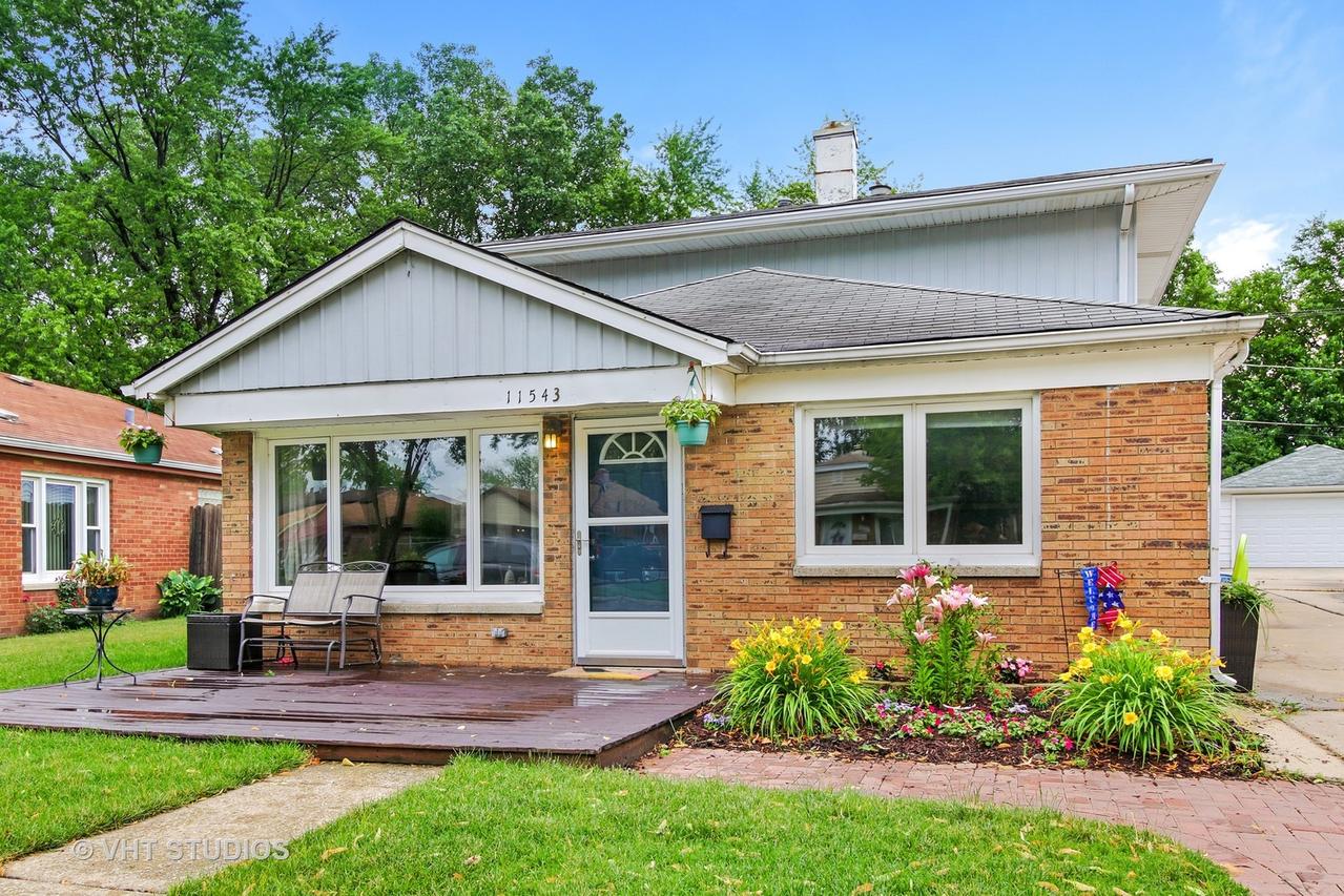 11543 S Sacramento Dr., Merrionette Park, IL 60803