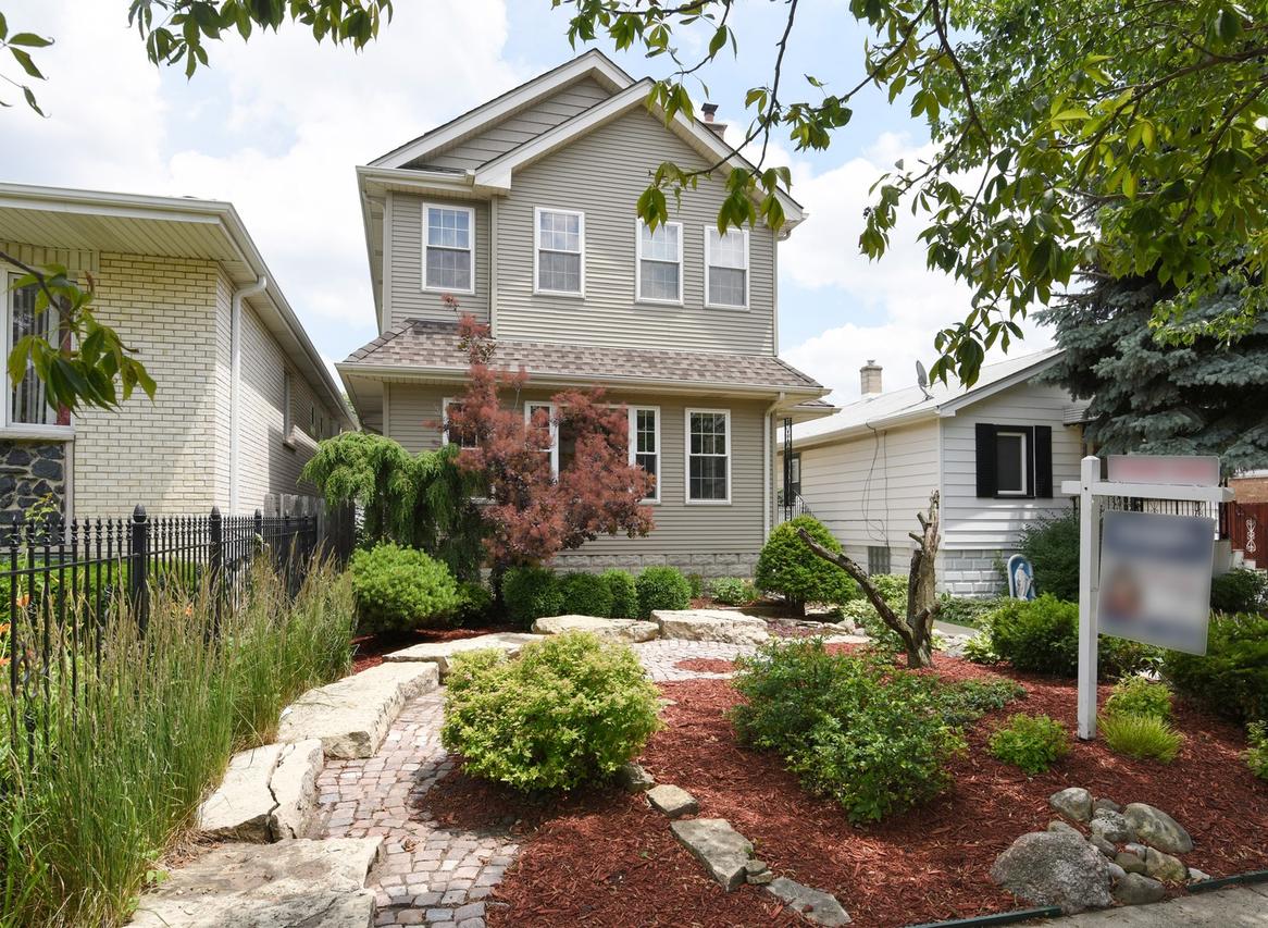3537 N Ozark Ave., Chicago, IL 60634