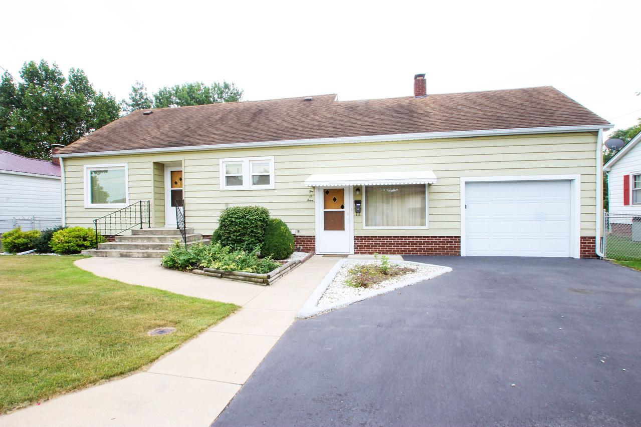 204 W Park St., Westville, IL 61883