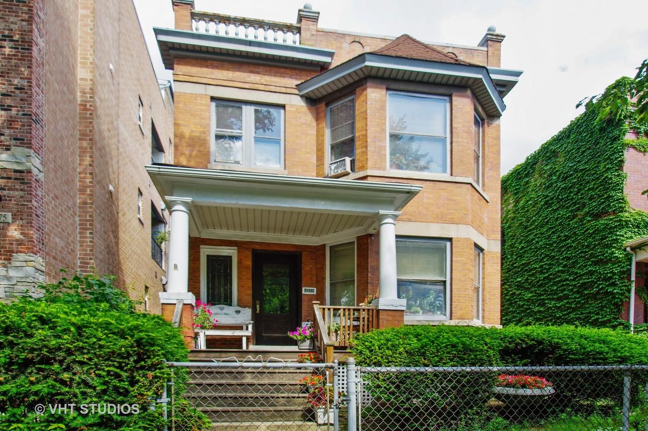 4869 N Ashland Ave., Chicago, IL 60640