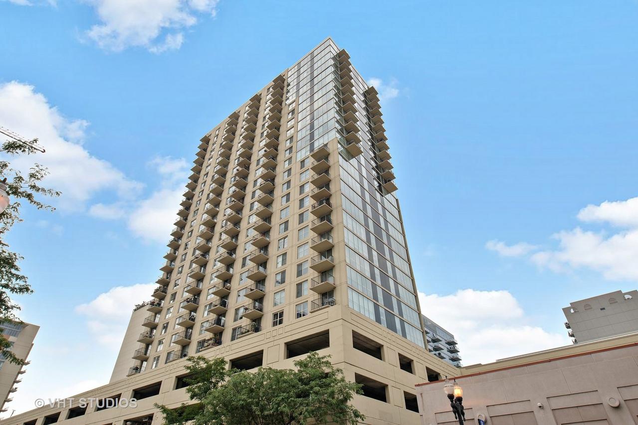 1212 N Lasalle St. #2306, Chicago, IL 60610