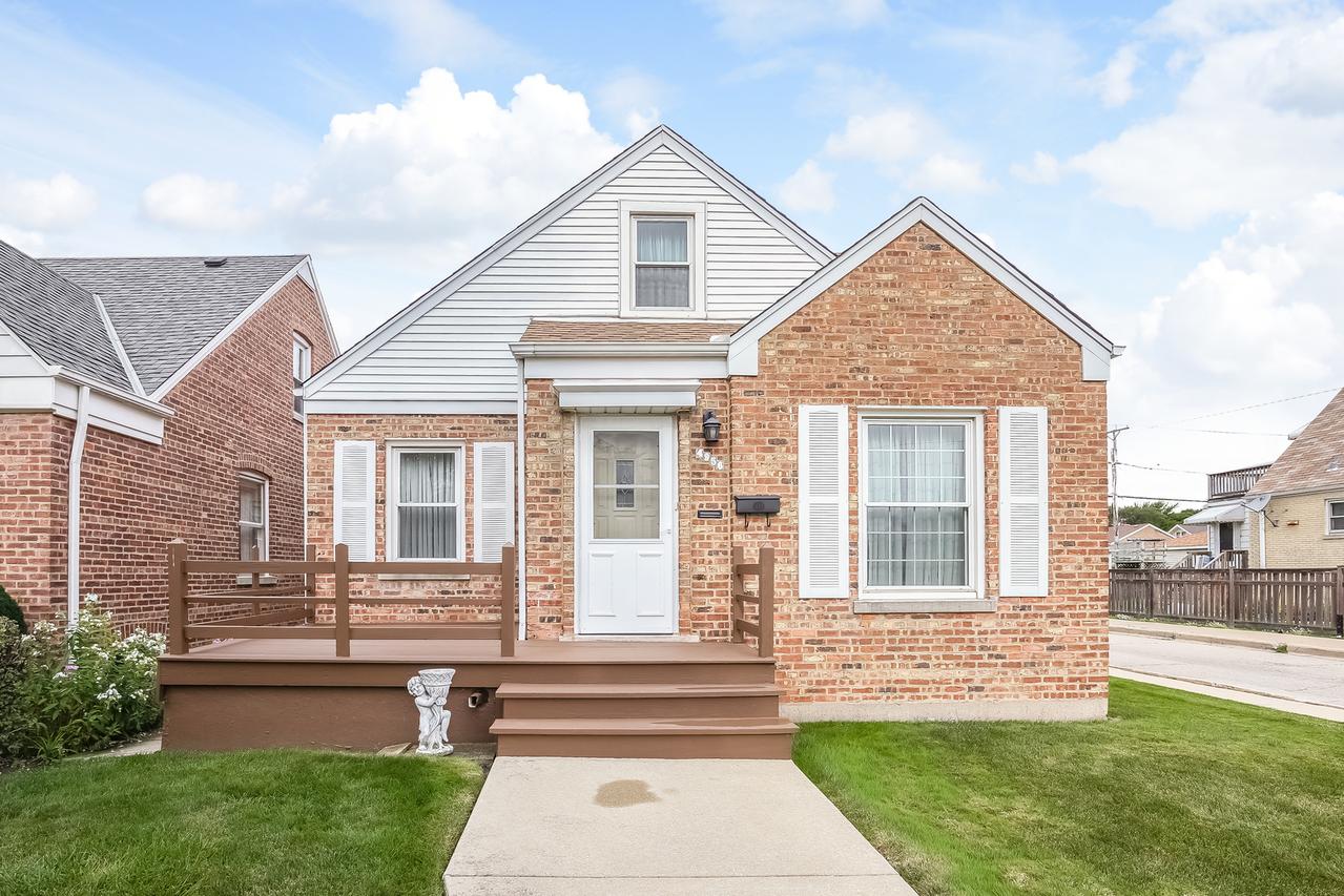 4956 N Mulligan Ave., Chicago, IL 60630