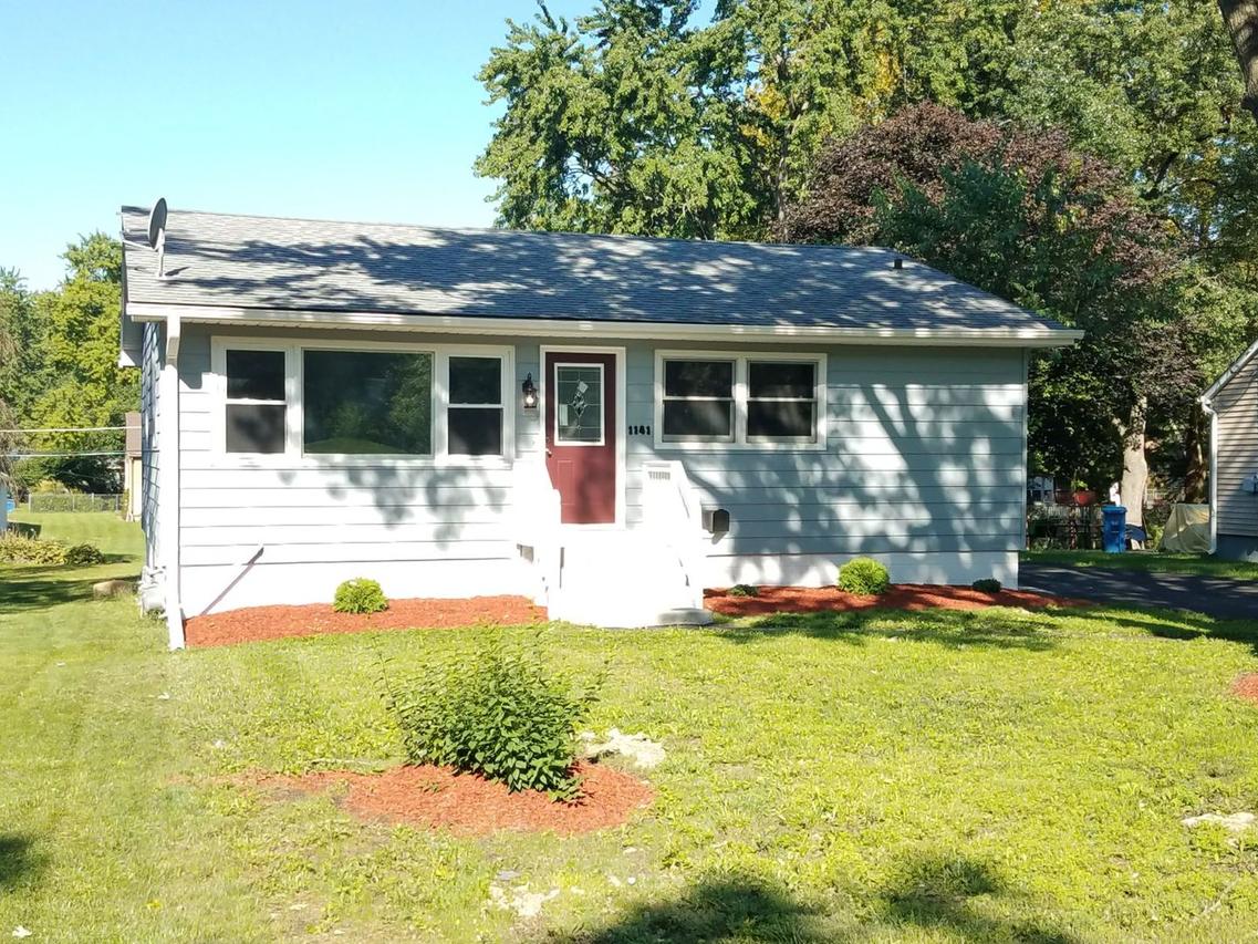 1141 S 4th St., Aurora, IL 60505