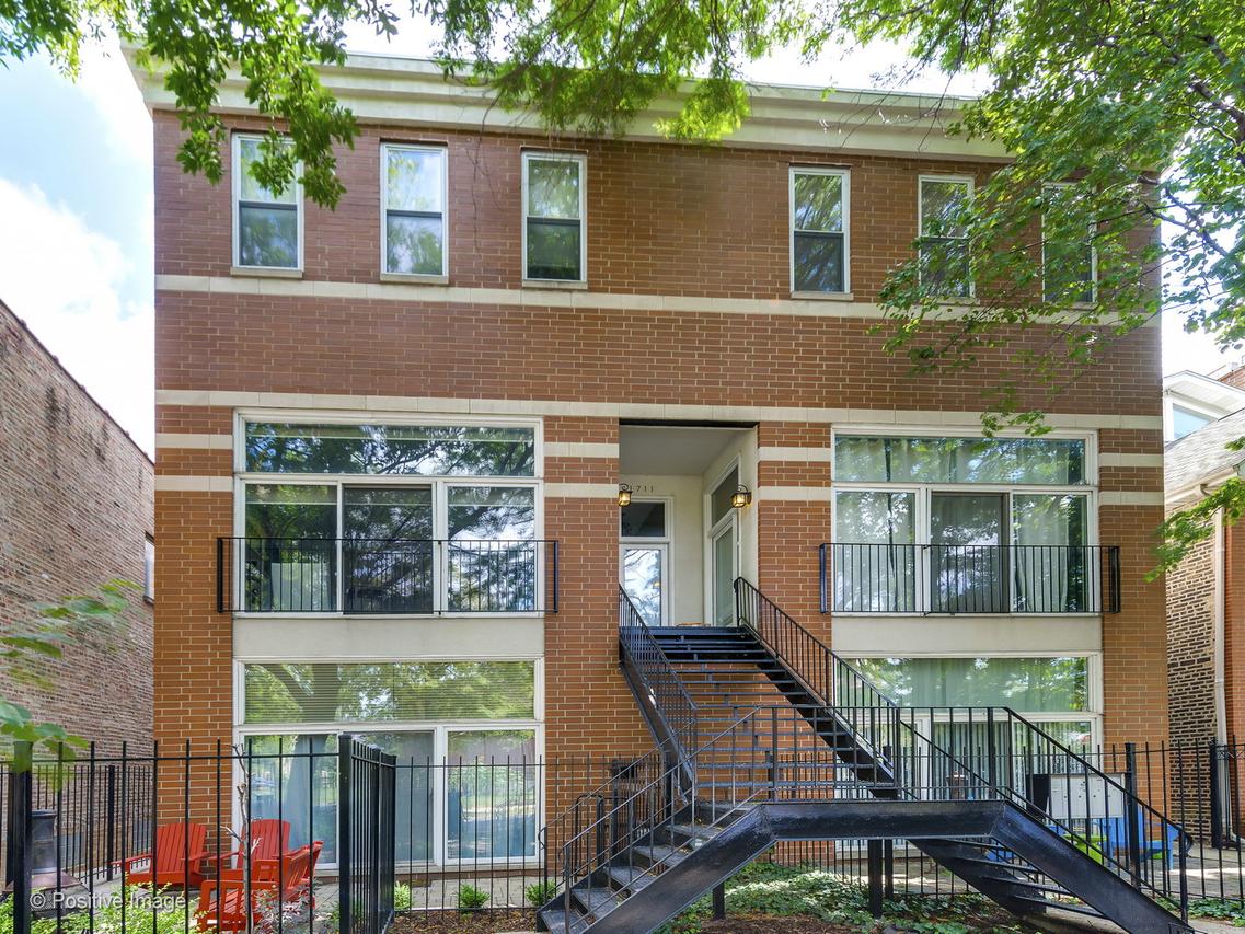 1711 N Hoyne Ave. #1N, Chicago, IL 60647