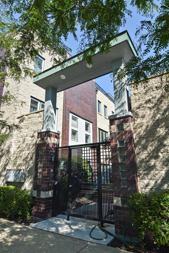 448 N Carpenter St. #H, Chicago, IL 60642
