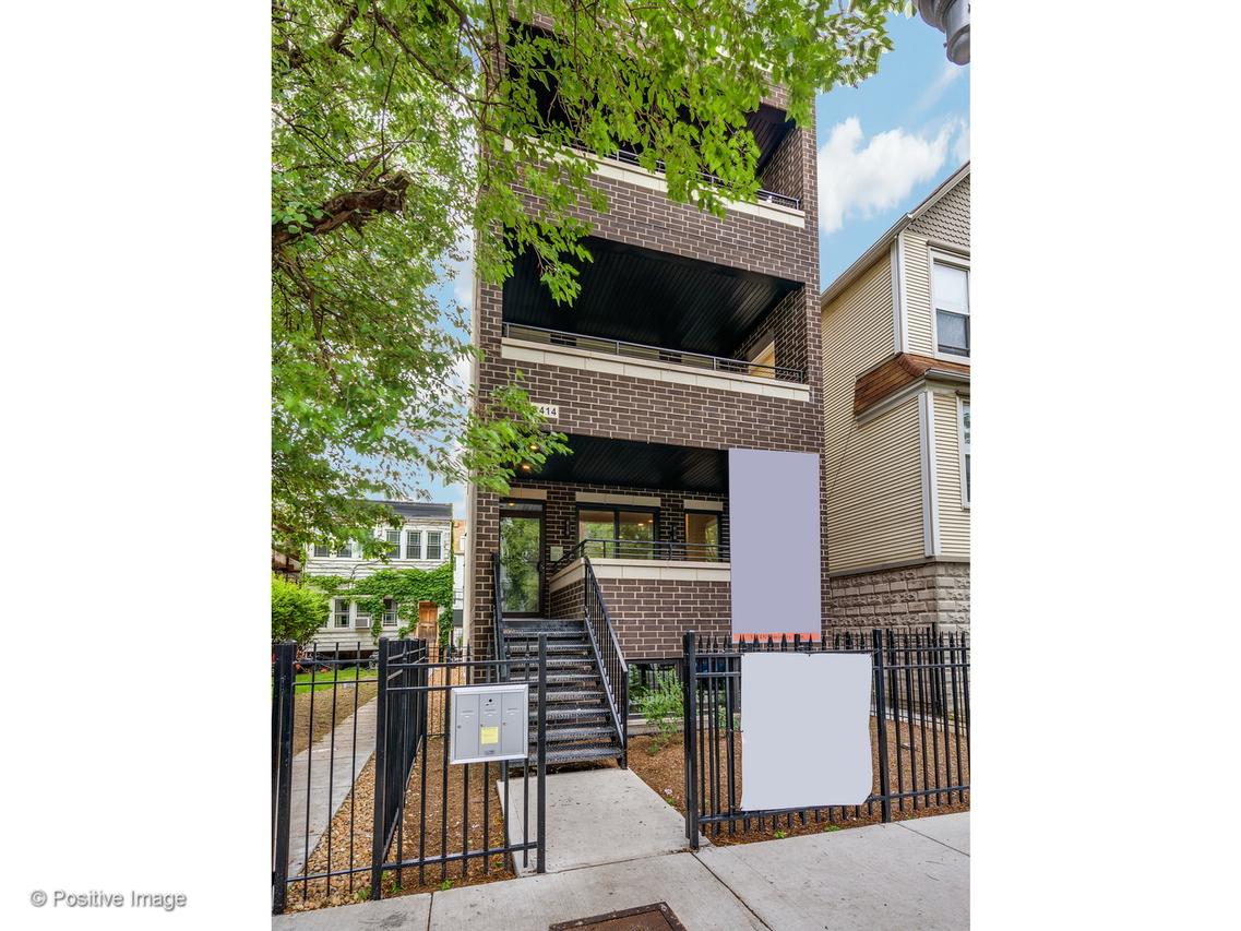 3414 N Seminary Ave. #2, Chicago, IL 60657