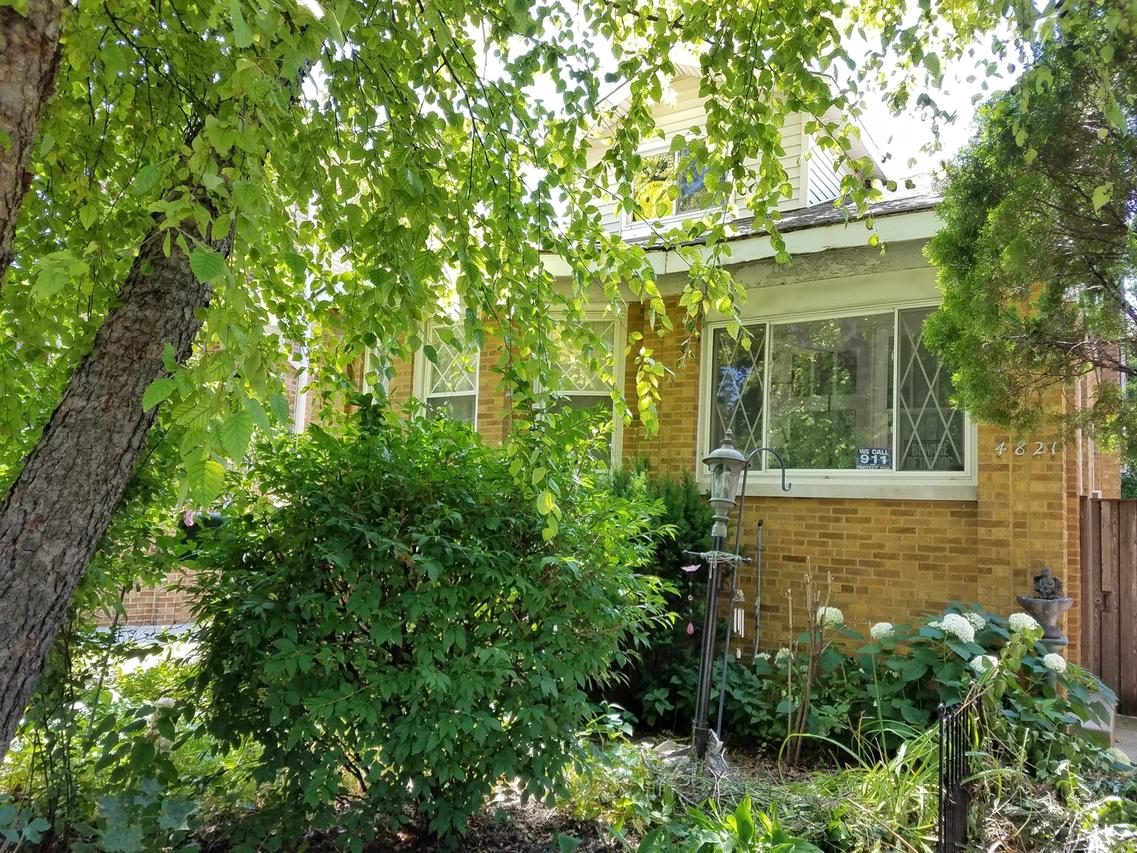 4821 W Cullom Ave., Chicago, IL 60641