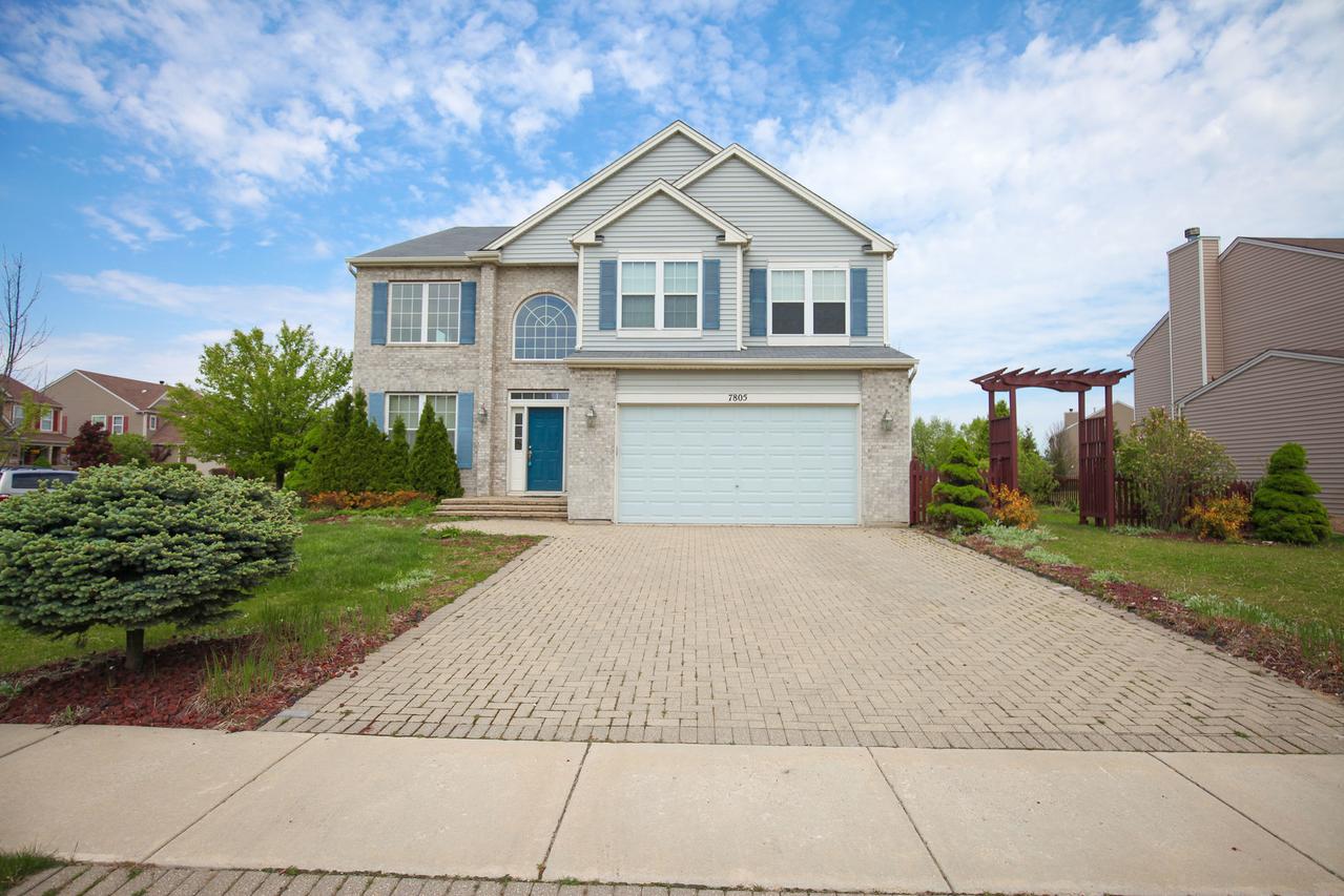 7805 Springside Dr., Plainfield, IL 60586
