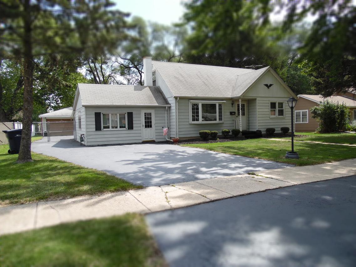 10331 Natoma Ave., Chicago Ridge, IL 60415