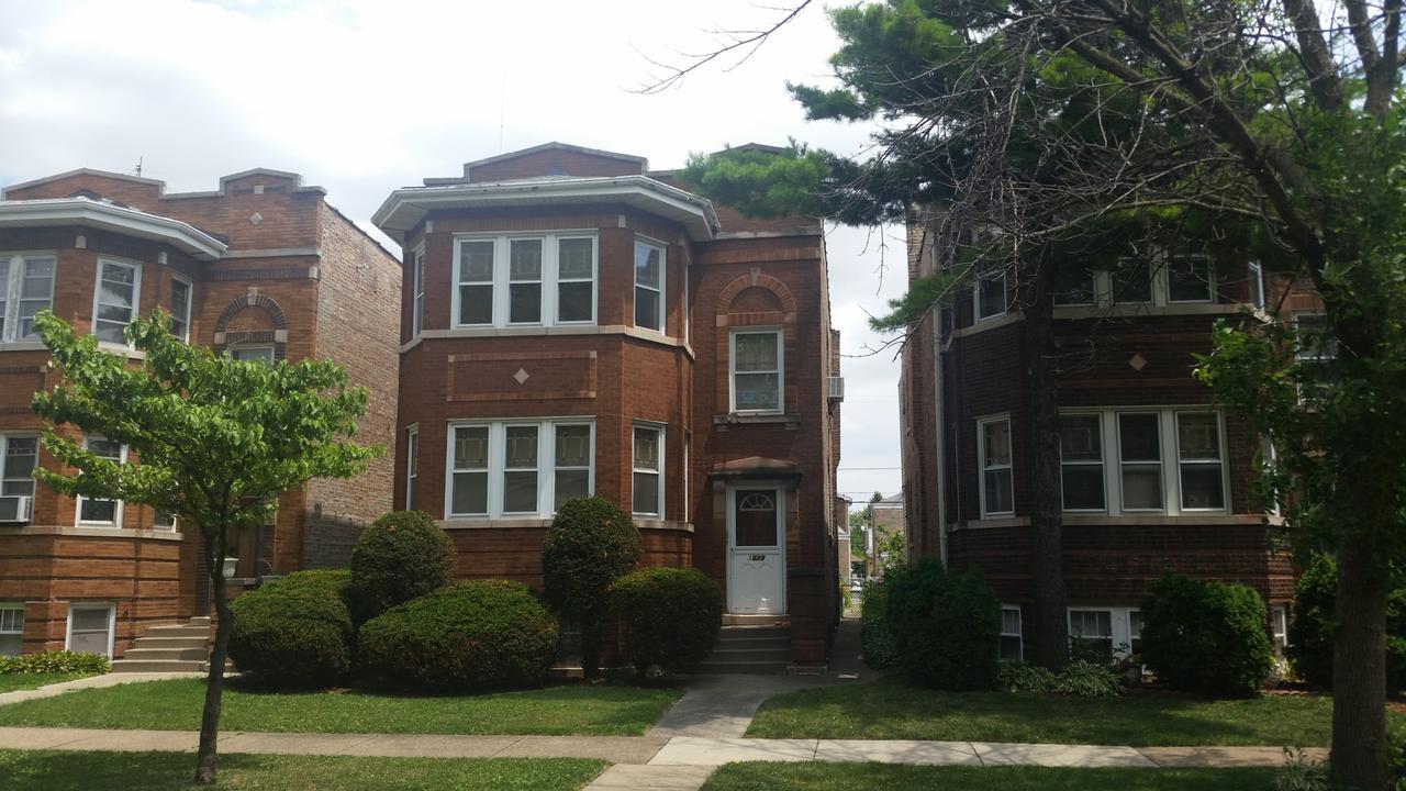 1629 Wesley Ave., Berwyn, IL 60402