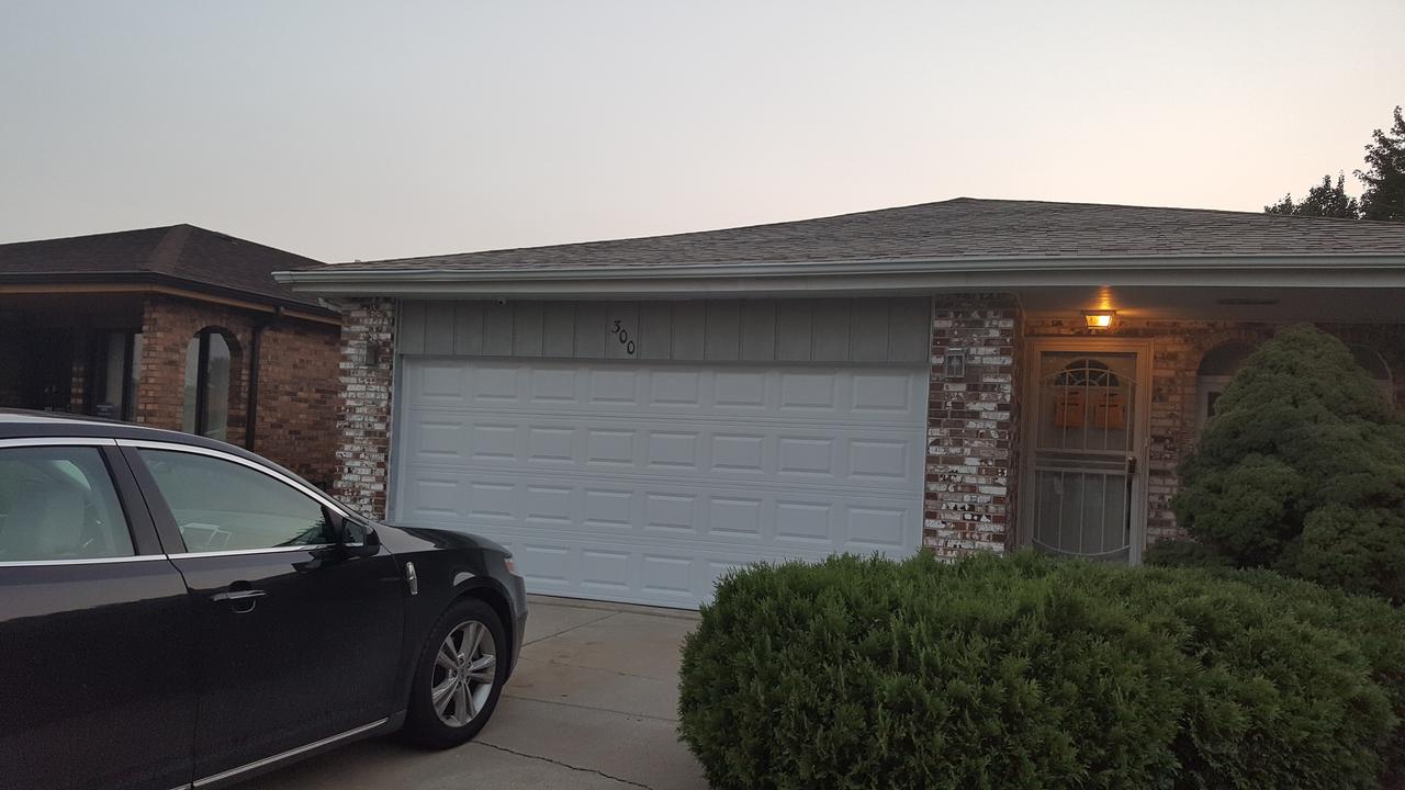 300 Escanaba Ave., Calumet City, IL 60409