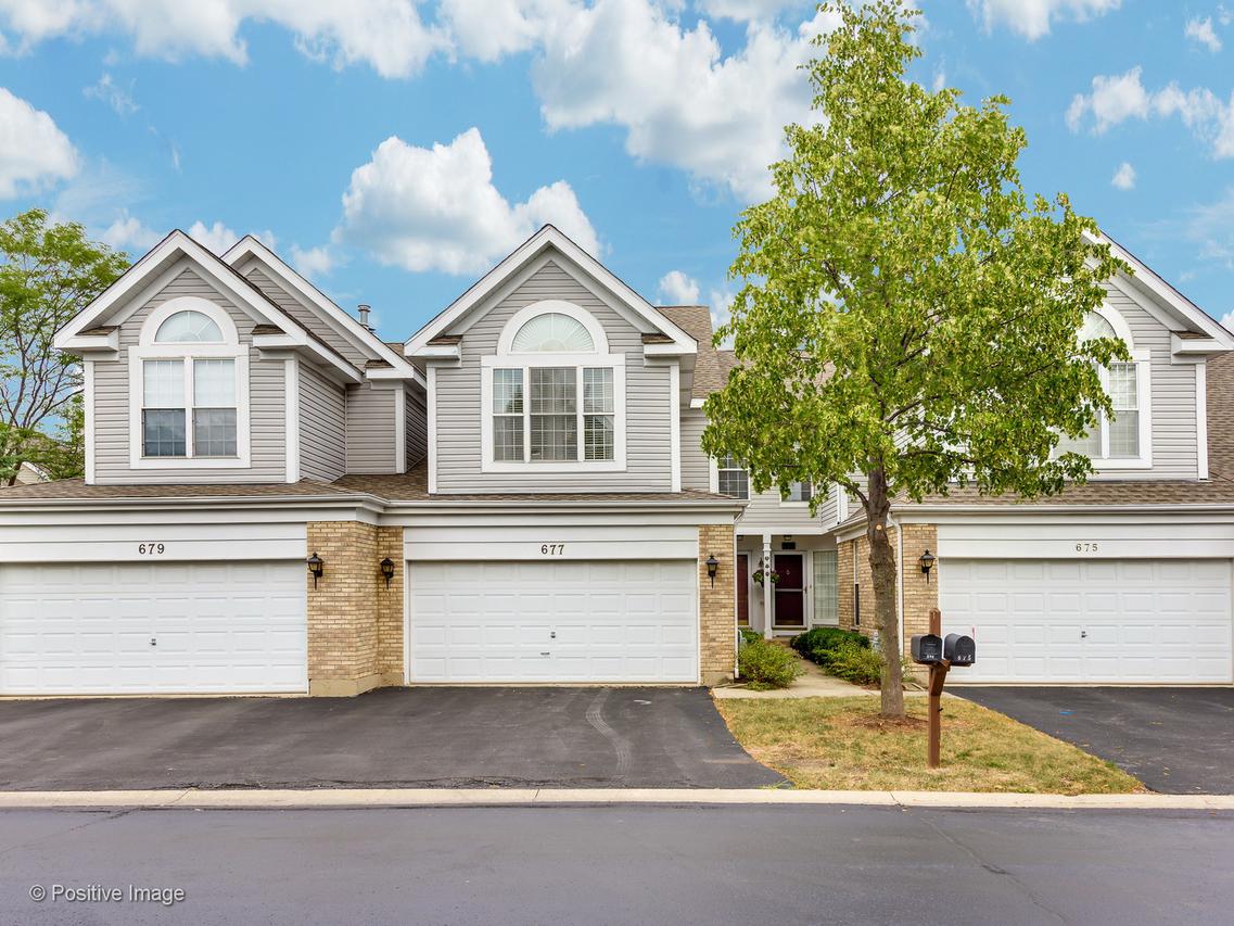 677 Citadel Dr., Westmont, IL 60559