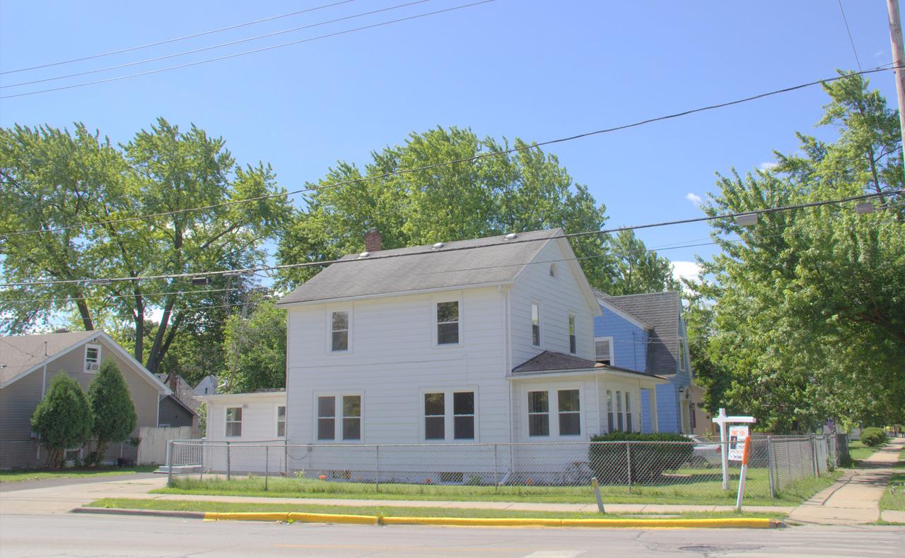 502 S Union St., Aurora, IL 60505